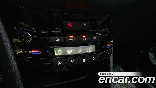 Peugeot 2008 1.5 BlueHDi GT Line 2019 — фото 16
