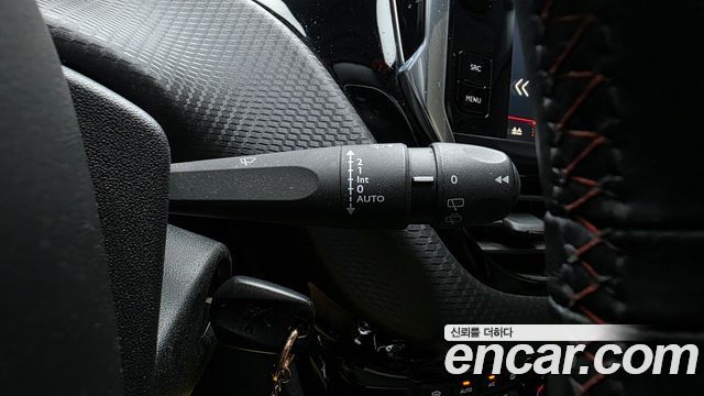 Peugeot 2008 1.5 BlueHDi GT Line 2019 — фото 28