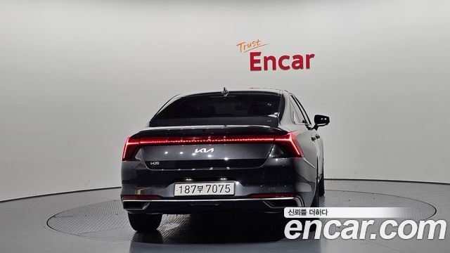 Kia K8 2.5 Gasoline 2WD Noblesse 2022 — фото 4