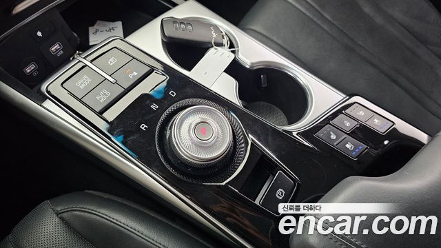 Kia K8 2.5 Gasoline 2WD Noblesse 2022 — фото 9