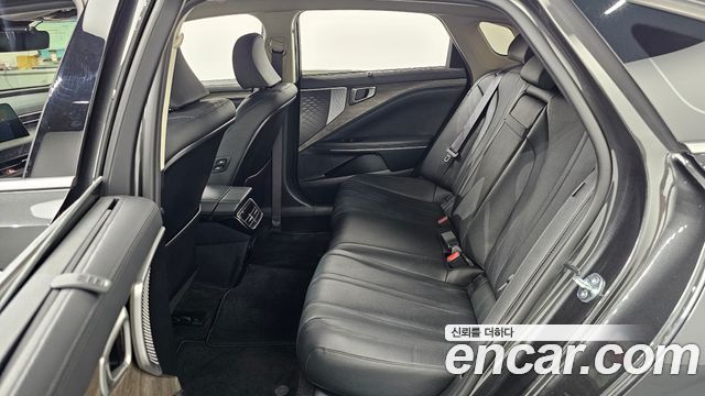 Kia K8 2.5 Gasoline 2WD Noblesse 2022 — фото 12