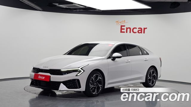 Kia K5 (III) 2.0 Noblesse 2024 — фото 1
