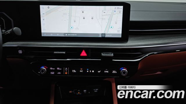 Kia K5 (III) 2.0 Noblesse 2024 — фото 15