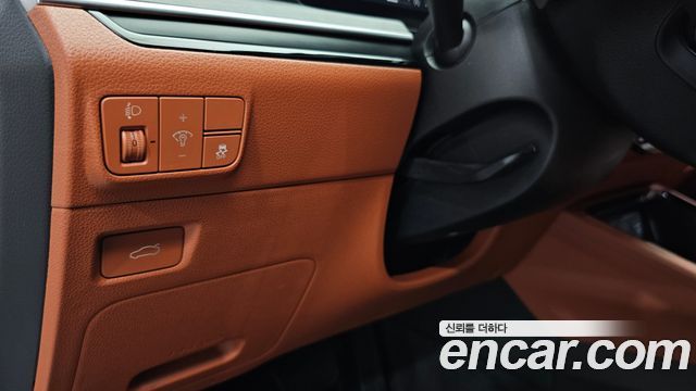 Kia K5 (III) 2.0 Noblesse 2024 — фото 29