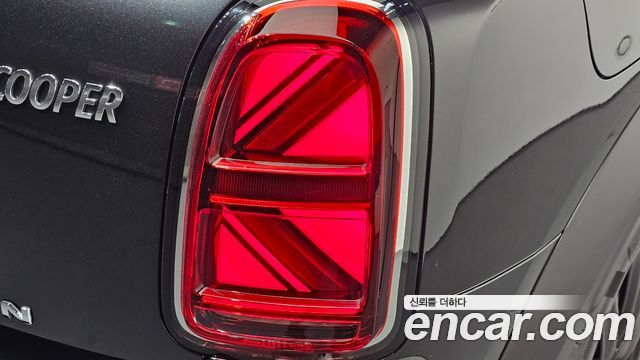 MINI Cooper Countryman Classic 2nd 2024 — фото 23