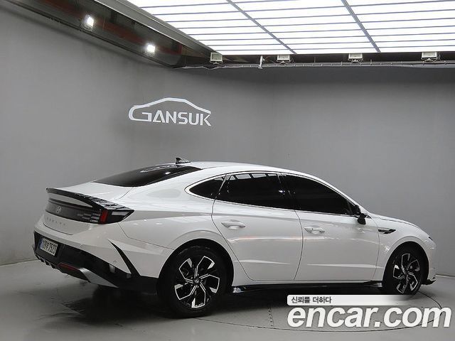 Hyundai Sonata The Edge (DN8) 1.6 Turbo Exclusive 2024 — фото 4