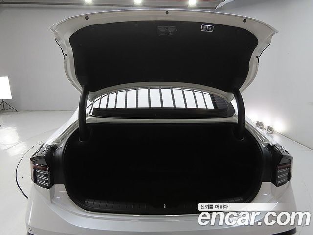 Hyundai Sonata The Edge (DN8) 1.6 Turbo Exclusive 2024 — фото 9