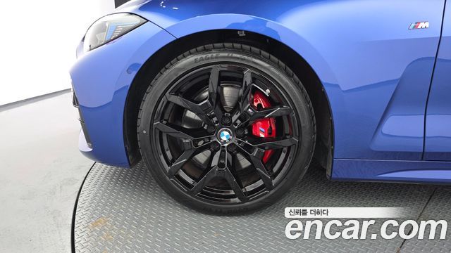 BMW 4 Series (G22) 420i M Sport Pro Convertible 2025 — фото 5