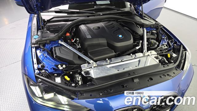 BMW 4 Series (G22) 420i M Sport Pro Convertible 2025 — фото 6