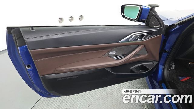 BMW 4 Series (G22) 420i M Sport Pro Convertible 2025 — фото 30