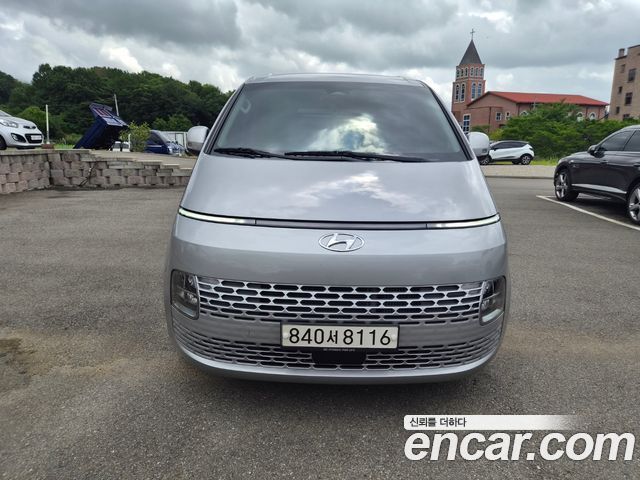 Hyundai Staria Cargo 5-Seater Modern 2023 — фото 1