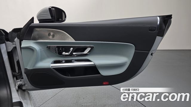 Mercedes-Benz SL-Class (R232) AMG SL63 4MATIC+ 2023 — фото 31