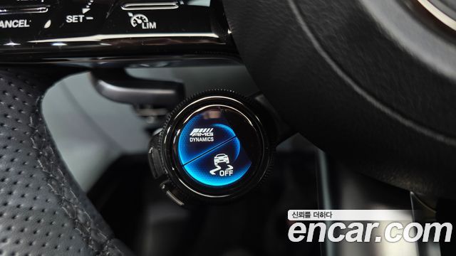 Mercedes-Benz SL-Class (R232) AMG SL63 4MATIC+ 2023 — фото 35