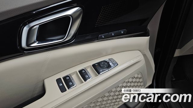 Kia Carnival (IV) HEV 9seater Signature 2025 — фото 18