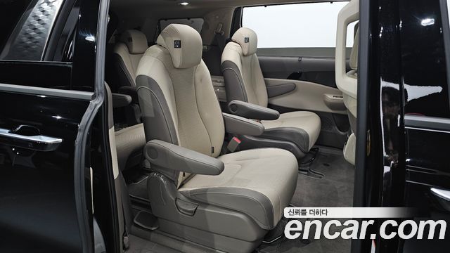Kia Carnival (IV) HEV 9seater Signature 2025 — фото 26