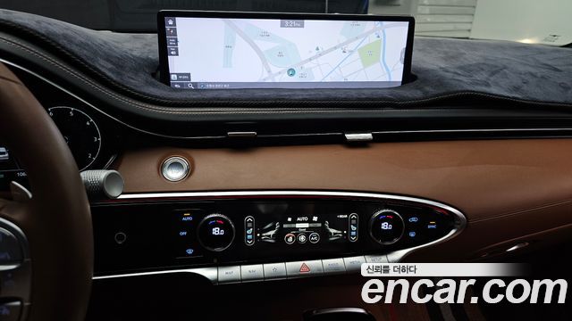 Genesis GV70 2.2 Diesel 2WD 2021 — фото 13
