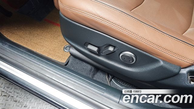 Genesis GV70 2.2 Diesel 2WD 2021 — фото 32