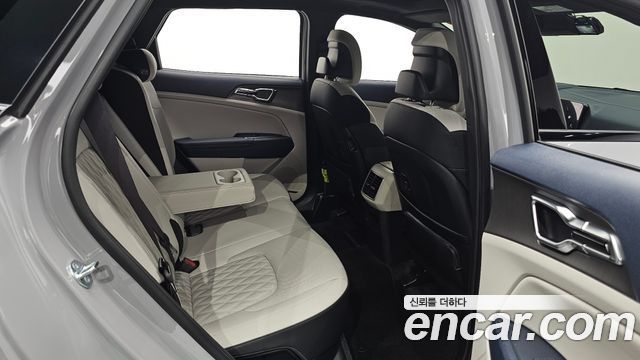 Kia Sportage (V) LPG 2.0 2WD Signature X Line 2025 — фото 26