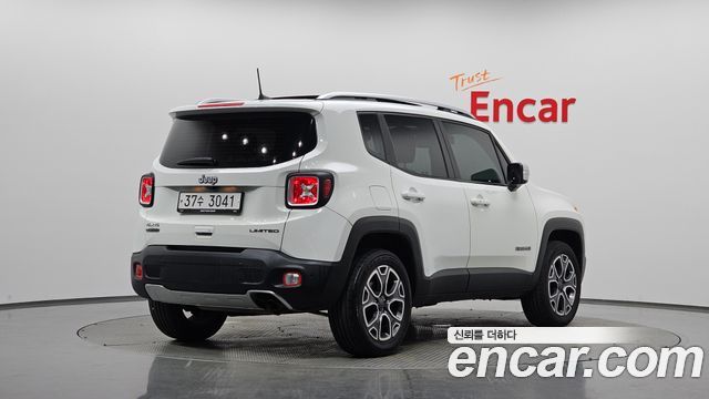 Jeep Renegade 2.0 Diesel Limited AWD 2018 — фото 2