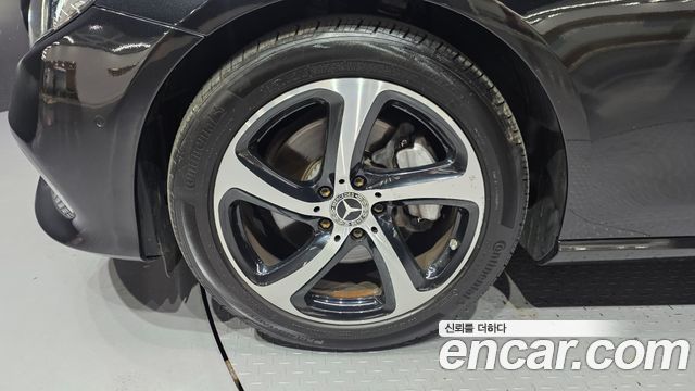 Mercedes-Benz E-Class (W213) E250 Avantgarde 2020 — фото 5