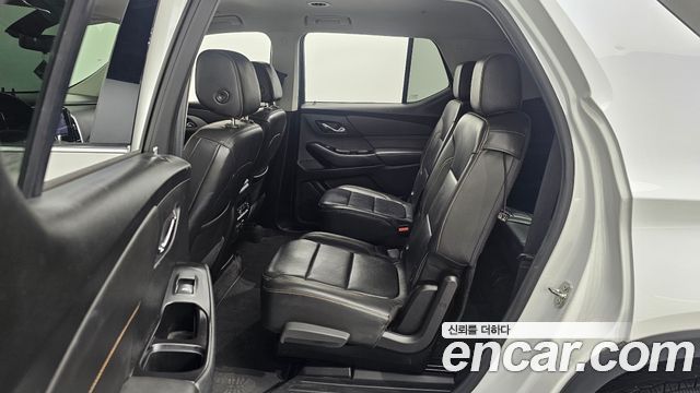 Chevrolet Traverse 3.6 AWD LT Leather Premium 2020 — фото 26