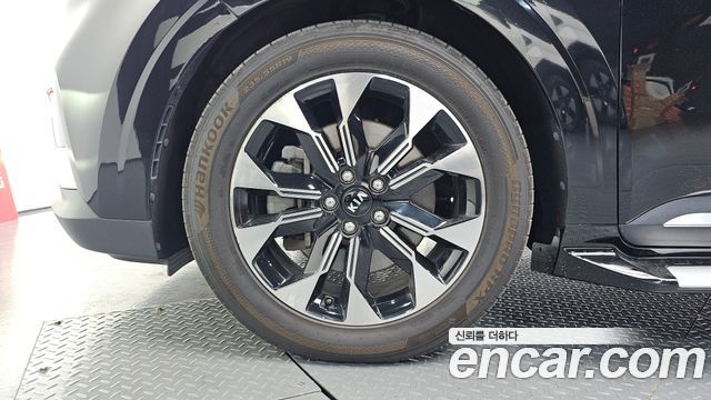 Kia Carnival (IV) Gasoline 7-Seater Noblesse 2021 — фото 5