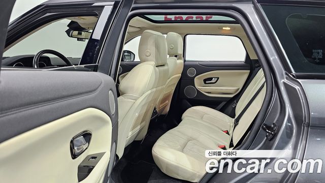Land Rover Range Rover Evoque 2.0 TD4 HSE 2018 — фото 11