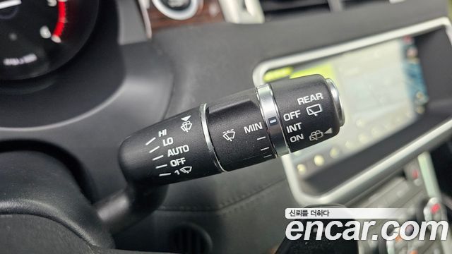 Land Rover Range Rover Evoque 2.0 TD4 HSE 2018 — фото 19