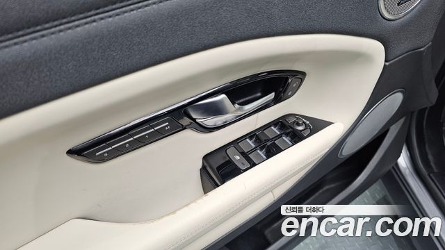 Land Rover Range Rover Evoque 2.0 TD4 HSE 2018 — фото 20