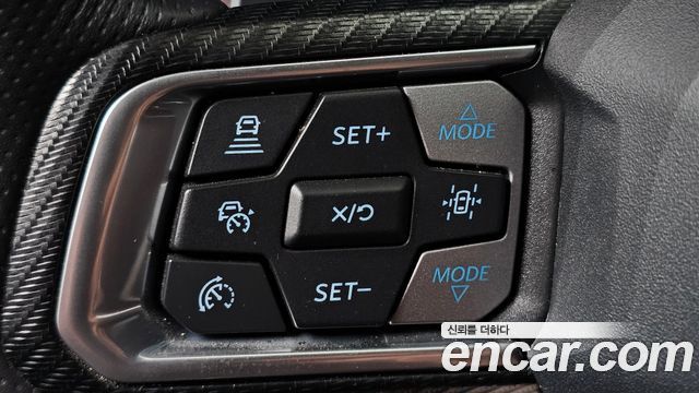 Ford Mustang (VII) 2.3 EcoBoost Premium Coupe 2024 — фото 16