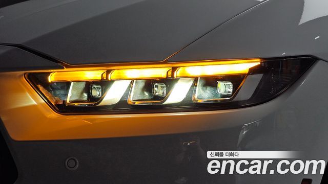 Ford Mustang (VII) 2.3 EcoBoost Premium Coupe 2024 — фото 22