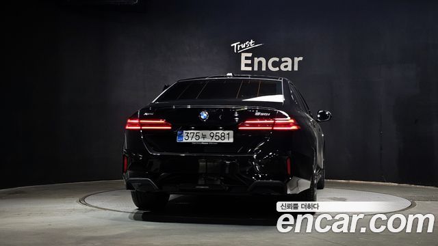 BMW 5 Series (G60) 530i xDrive M Sport Pro Special Edition 2026 — фото 4