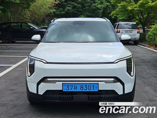 Kia EV3 Long Range 2WD Earth 2027 — фото 1