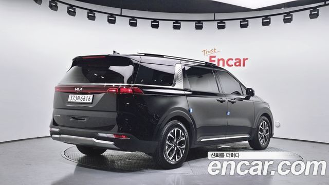 Kia Carnival (IV) Diesel 9-Seater Signature 2023 — фото 2