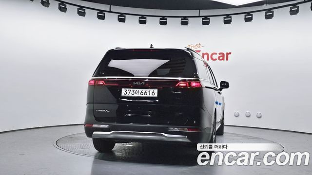 Kia Carnival (IV) Diesel 9-Seater Signature 2023 — фото 4