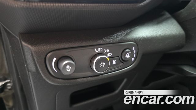 Chevrolet Trailblazer 1.3 Turbo 2WD Premier 2021 — фото 35