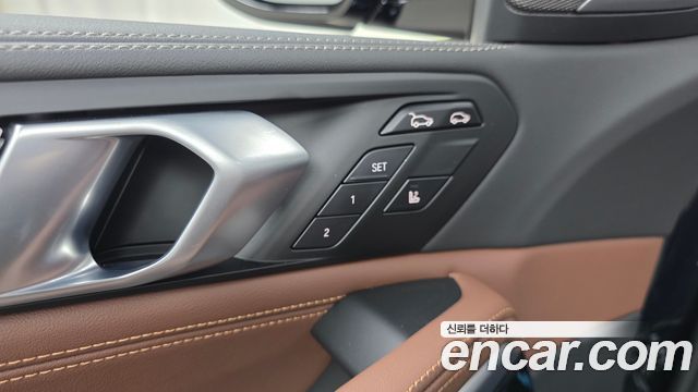 BMW X6 (G06) xDrive40d M Sport Online Exclusive 2025 — фото 29