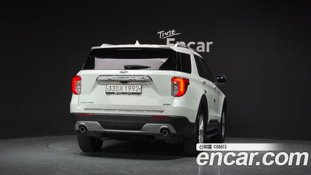 Ford Explorer (VI) 2.3 LimIted 4WD 2020 — фото 4