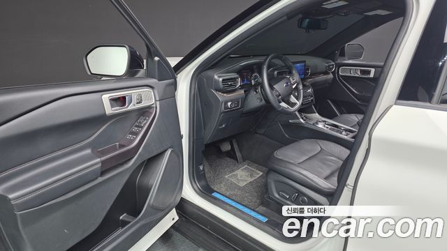 Ford Explorer (VI) 2.3 LimIted 4WD 2020 — фото 10
