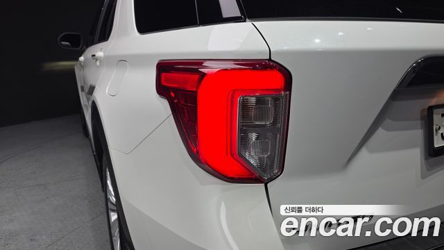Ford Explorer (VI) 2.3 LimIted 4WD 2020 — фото 23