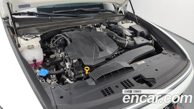 Hyundai Grandeur (GN7) 3.5 LPG 2WD Premium 2023 — фото 6