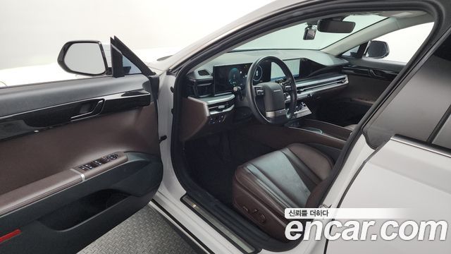 Hyundai Grandeur (GN7) 3.5 LPG 2WD Premium 2023 — фото 10