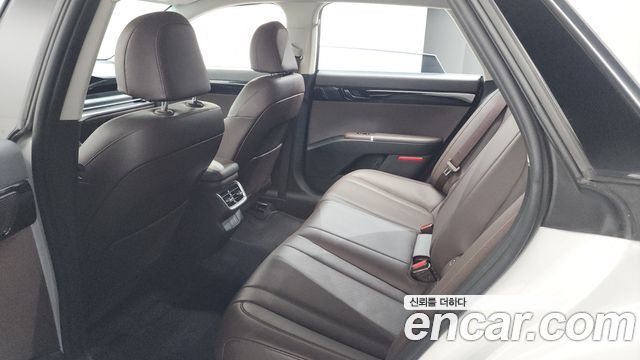 Hyundai Grandeur (GN7) 3.5 LPG 2WD Premium 2023 — фото 17