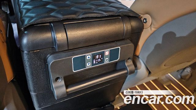 Hyundai Staria 2WD Camping Car Special Vehicle 2022 — фото 17