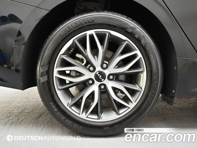 Kia K5 (III) 2.0 Prestige 2023 — фото 5