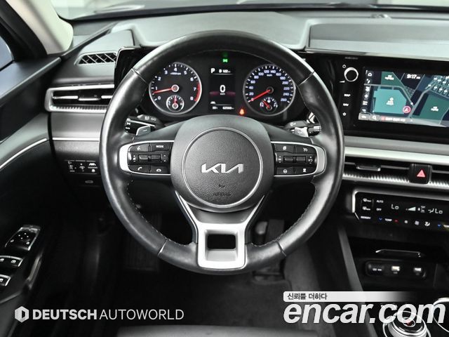 Kia K5 (III) 2.0 Prestige 2023 — фото 17