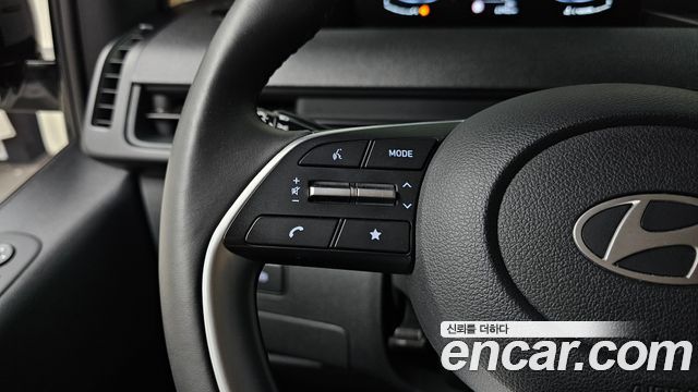 Hyundai Staria 4WD Tourer 11-Seater Modern 2025 — фото 16