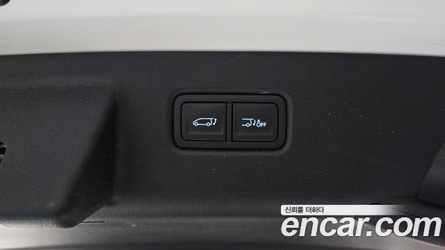 Hyundai Staria 4WD Tourer 11-Seater Modern 2025 — фото 17