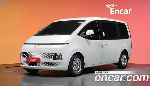 Hyundai Staria 4WD Tourer 11-Seater Modern 2025 — фото 1