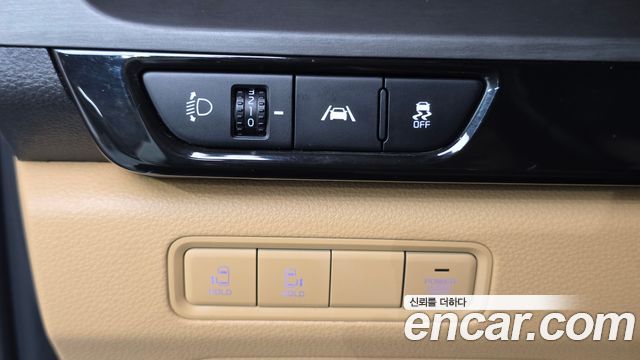 Kia Carnival (IV) Diesel 9-Seater Prestige 2023 — фото 12